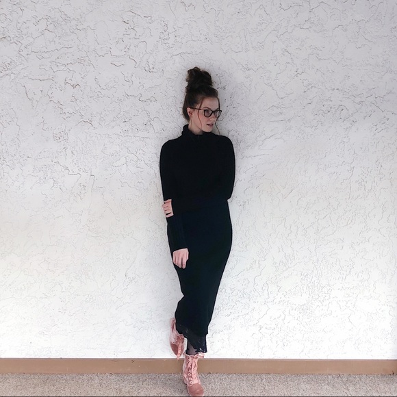 Dresses & Skirts - Black Sweater Dress